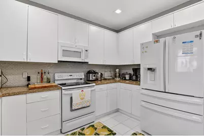 18280 Coral Isles Drive, Boca Raton, FL 33498 - Photo 17