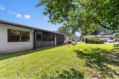 81 Westecunk Drive, Royal Palm Beach, FL 33411 - Photo 21