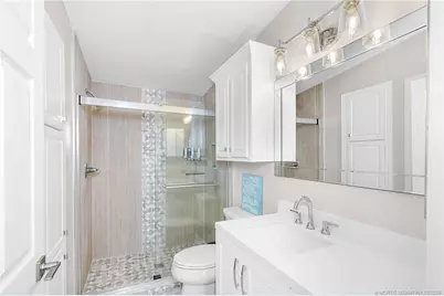 1092 Nettles Boulevard, Jensen Beach, FL 34957 - Photo 17