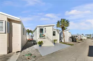 1092 Nettles Blvd, Jensen Beach, FL 34957 - Photo 1