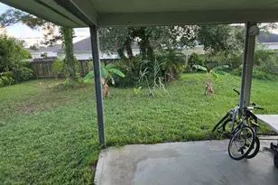 761 NW Bayshore Blvd, Port Saint Lucie, FL 34983 - Photo 11