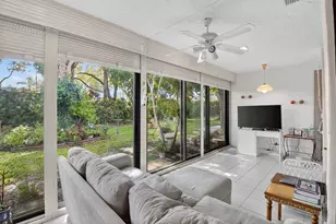10559 Lady Palm Ln, Boca Raton, FL 33498 - Photo 21