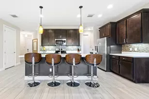 62 Sabal Ct, Royal Palm Beach, FL 33411 - Photo 5