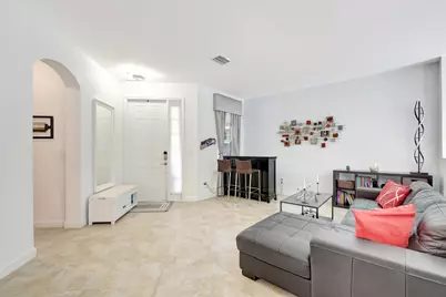 4598 Capital Drive, Lake Worth, FL 33463 - Photo 5