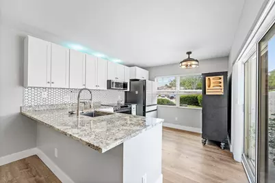 8132 Sedgewick Court #32a, Lake Clarke Shores, FL 33406 - Photo 5