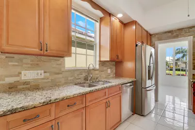 220 NW Bentley Circle, Port Saint Lucie, FL 34986 - Photo 5