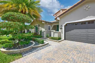 8965 Watercrest Cir E, Parkland, FL 33076 - Photo 15