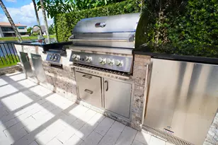 8965 Watercrest Cir E, Parkland, FL 33076 - Photo 19