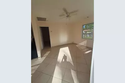1021 Selkirk Street N #B, West Palm Beach, FL 33405 - Photo 3