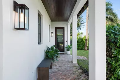 136 Santa Lucia Drive, West Palm Beach, FL 33405 - Photo 3