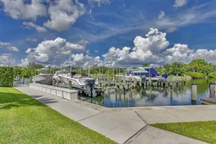 318 Oak Harbour Dr, Juno Beach, FL 33408 - Photo 47