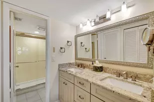 318 Oak Harbour Dr, Juno Beach, FL 33408 - Photo 17