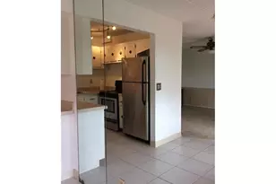 500 Village Green Cir W, Palm Springs, FL 33461 - Photo 3