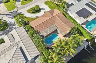 2731 NE 5th St, Pompano Beach, FL 33062 - Photo 1
