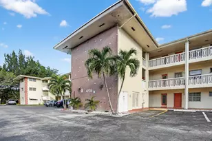 4770 NW 10th Ct, Plantation, FL 33313 - Photo 3