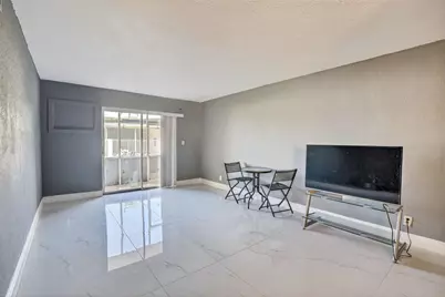 4770 NW 10th Court #104, Plantation, FL 33313 - Photo 11