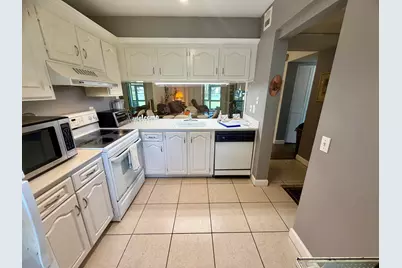 1211 Bahama Bend #F1, Coconut Creek, FL 33066 - Photo 5