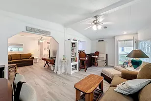 7335 SE Independence Ave, Hobe Sound, FL 33455 - Photo 5