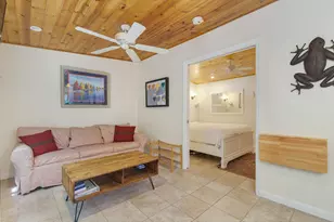 714 Sunset Rd, West Palm Beach, FL 33401 - Photo 13