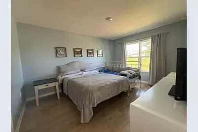 5565 NW Pine Trail Circle, Port Saint Lucie, FL 34983 - Photo 13