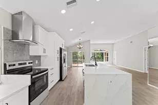 2022 Bonisle Cir, Riviera Beach, FL 33418 - Photo 1