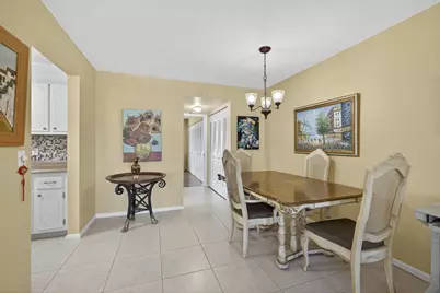 414 Windsor R, West Palm Beach, FL 33417 - Photo 5