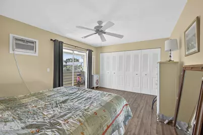 414 Windsor R, West Palm Beach, FL 33417 - Photo 9