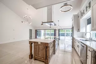 181 Cape Pointe Cir, Jupiter, FL 33477 - Photo 5