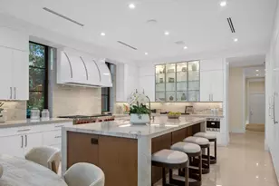 1260 N Lake Wy, Palm Beach, FL 33480 - Photo 19