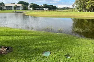 4638 Carlton Golf Dr, Lake Worth, FL 33449 - Photo 19