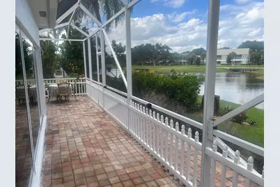 4638 Carlton Golf Drive, Lake Worth, FL 33449 - Photo 9