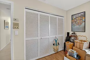 17705 Maplewood Dr, Boca Raton, FL 33487 - Photo 25