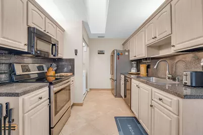 5755 Doris Court, Delray Beach, FL 33484 - Photo 5