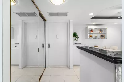 1147 Hillsboro Mile #701, Pompano Beach, FL 33062 - Photo 37