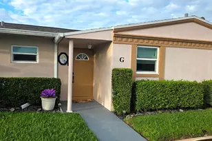 2568 Dudley Dr E, West Palm Beach, FL 33415 - Photo 3