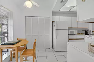 5055 Oakhill Ln, Delray Beach, FL 33484 - Photo 9