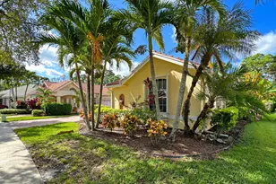 723 SW Great Exuma Cove, Port Saint Lucie, FL 34986 - Photo 3