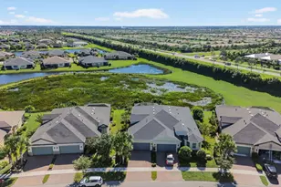 11249 SW Winding Lakes Circle, Port Saint Lucie, FL 34987 - Photo 3