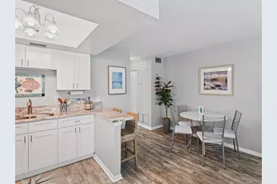 2800 Indian River Boulevard #F8, Vero Beach, FL 32960 - Photo 11