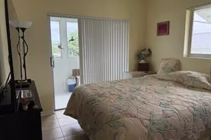 3402 Cynthia Ln, Palm Springs, FL 33461 - Photo 13