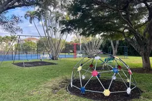 9775 Sun Pointe Dr, Boynton Beach, FL 33437 - Photo 29