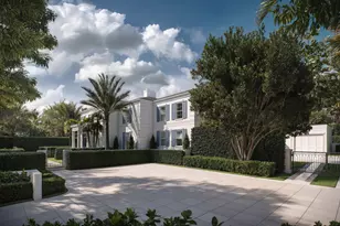 124 Cocoanut Row, Palm Beach, FL 33480 - Photo 1