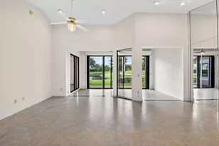 8225 Cassia Dr, Boynton Beach, FL 33472 - Photo 5