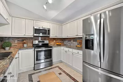 8225 Cassia Drive, Boynton Beach, FL 33472 - Photo 15