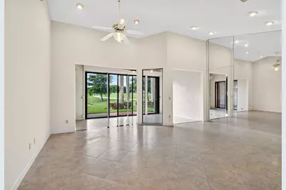 8225 Cassia Drive, Boynton Beach, FL 33472 - Photo 7