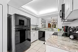 5153 Oakhill Ln, Delray Beach, FL 33484 - Photo 3