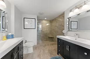 5480 N Ocean Dr, Singer Island, FL 33404 - Photo 11