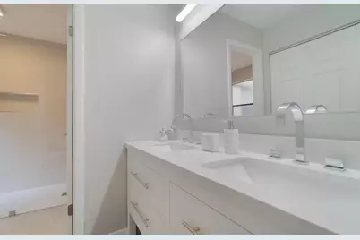 13033 Northshire Trail #21, Wellington, FL 33414 - Photo 9