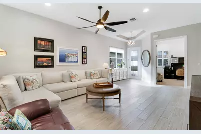 11281 SW Visconti Way, Port Saint Lucie, FL 34986 - Photo 9