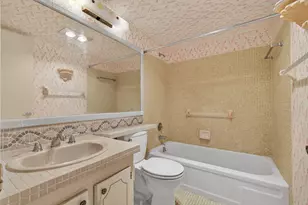 386 Sheffield P, West Palm Beach, FL 33417 - Photo 7